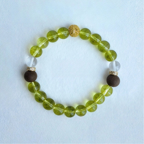 Natural Peridot & White Crystal Aromatic Bracelet｜Prosperity & Calm｜Five-Element Harmony｜Intangible Cultural Heritage